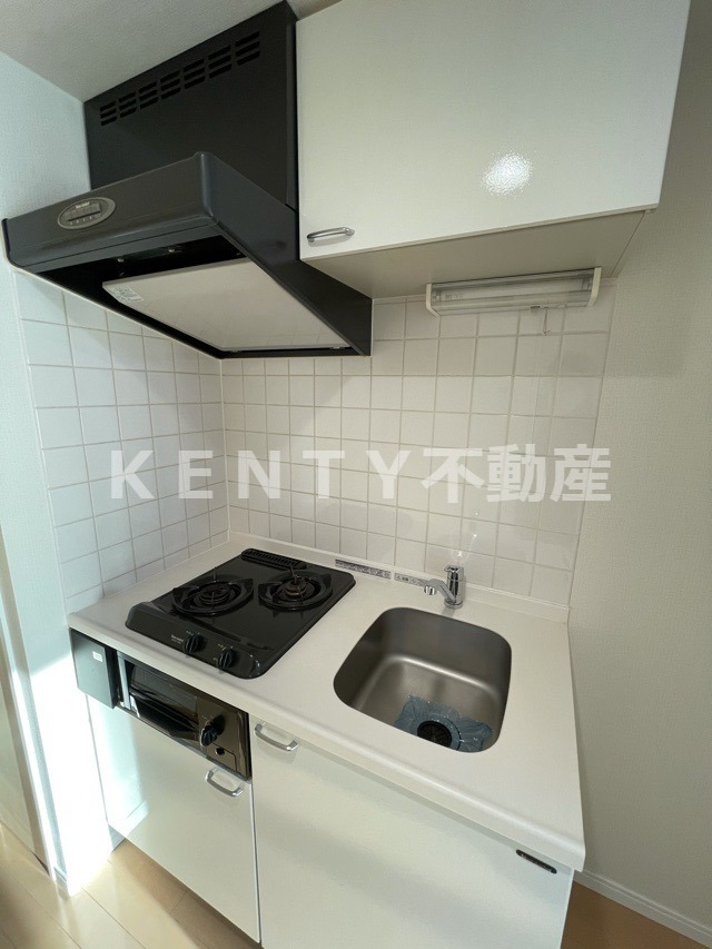 キッチン　コンパクトなキッチンで掃除もラクラク