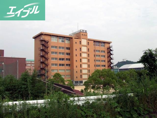 大学・短大　私立岡山商科大学（大学・短大）まで239m