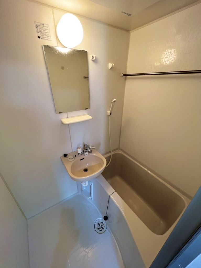 洗面設備　バス