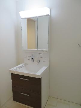 洗面設備　洗髪洗面化粧台