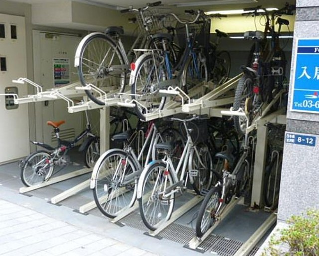 駐車場　駐輪場