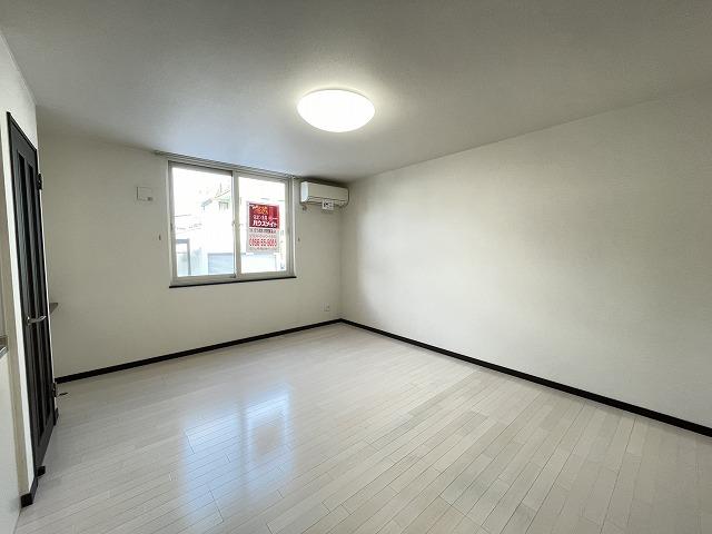 居室・リビング　リビング１