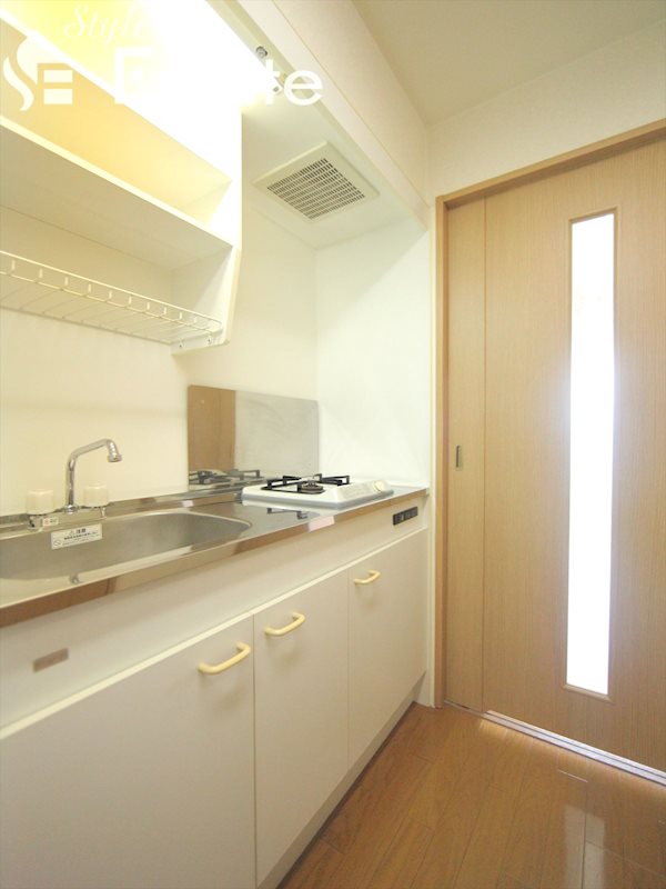 キッチン　システムキッチン　ガスコンロ付