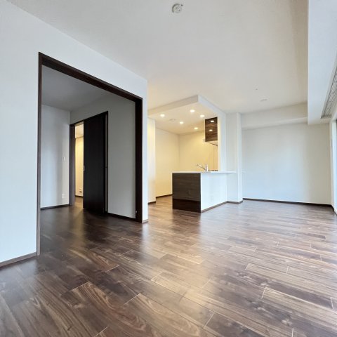 居室・リビング　同仕様タイプです