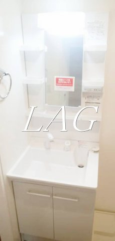 洗面設備　洗面台です。