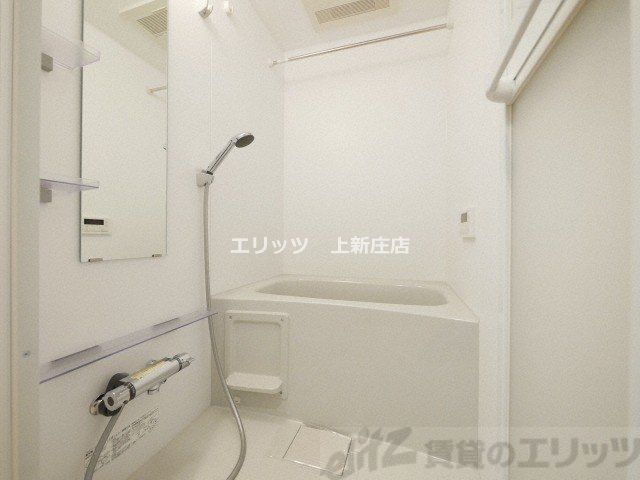 バス・シャワールーム　洗面