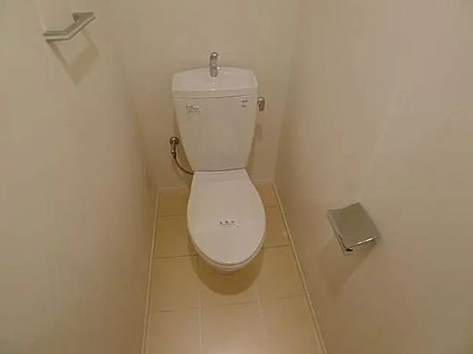 トイレ　シンプルで使いやすいトイレです