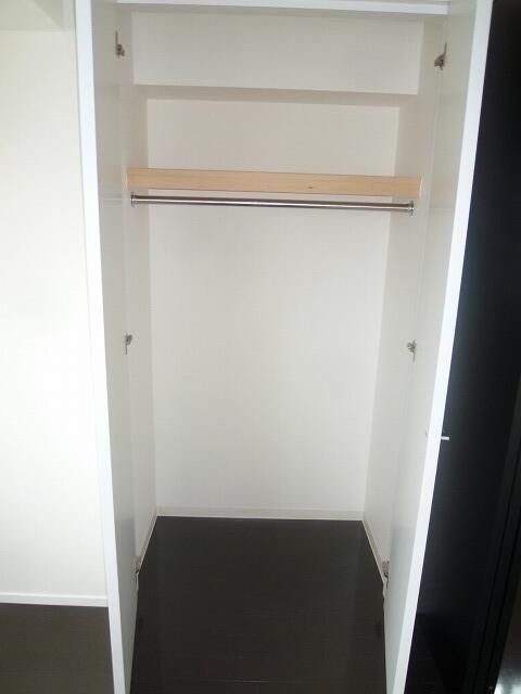 収納　別タイプ部屋　参考写真です