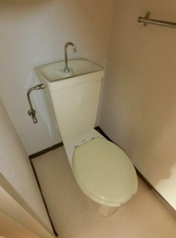 トイレ　※別部屋参考写真☆洋式トイレ☆