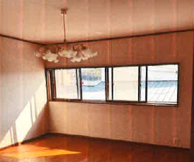 小平尾町貸家の居間写真