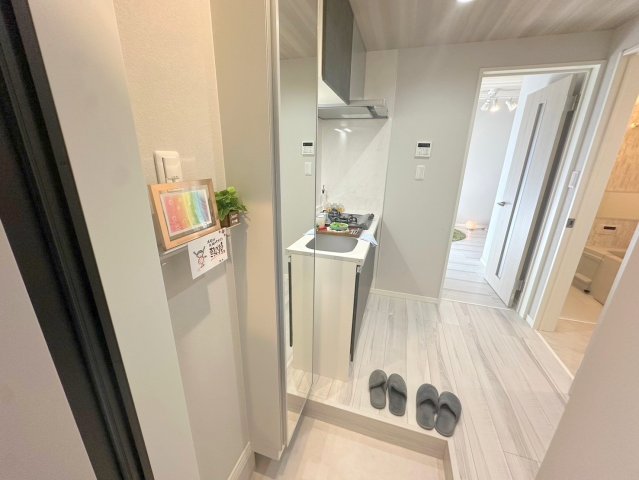 収納　大きいシューズボックスは靴がいっぱい入れれますね。