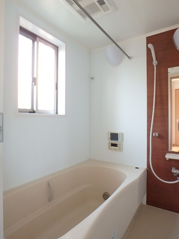 バス・シャワールーム　図面と現状に相違がある場合には現状を優先