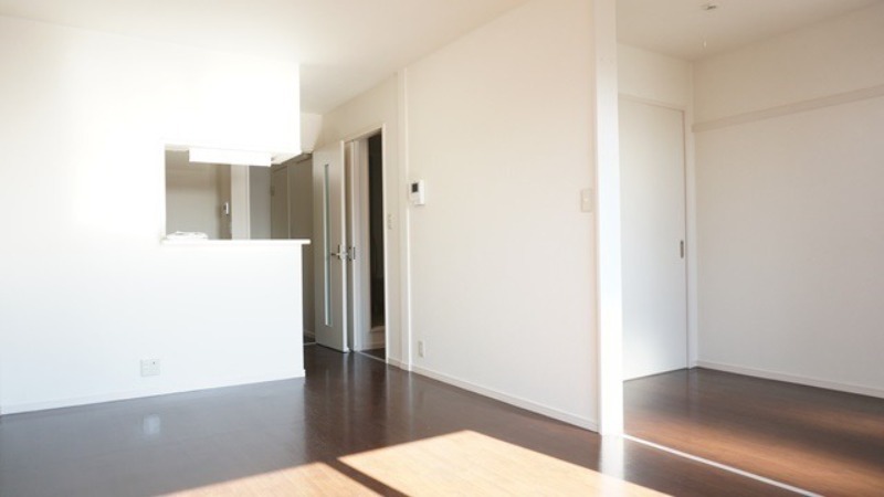 居室・リビング　図面と現状に相違がある場合には現状を優先