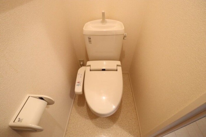 トイレ　図面と現状に相違がある場合には現状を優先