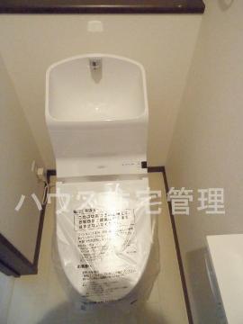 トイレ　シャワー付トイレ