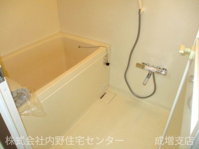 バス・シャワールーム　追い焚きができます