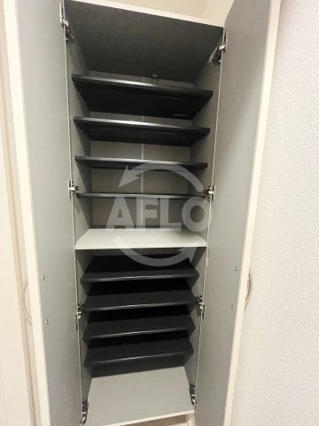 収納　アルカンシェルコート緑橋　シューズボックス