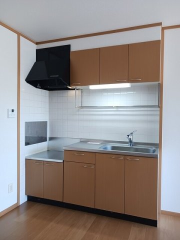 キッチン　コンパクトなキッチンで掃除もラクラク