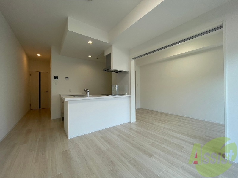 居室・リビング　広くてキレイなお部屋が広がっていて、充実した生活が送れそう。