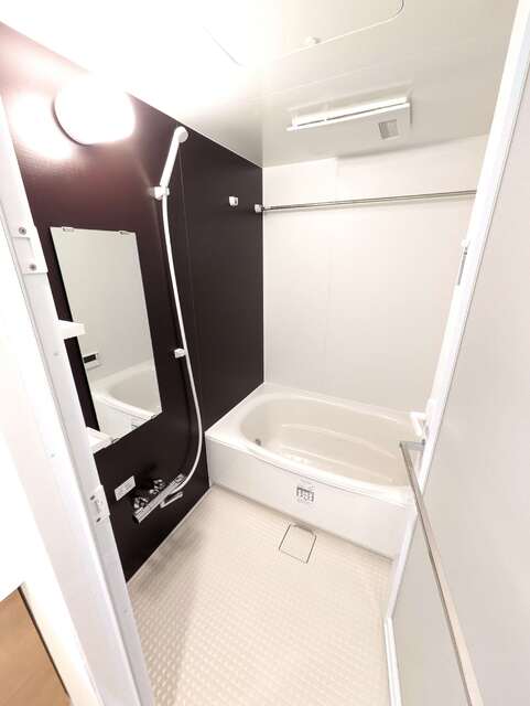 バス・シャワールーム　◆便利な追焚・浴室乾燥機付きバスルーム◆