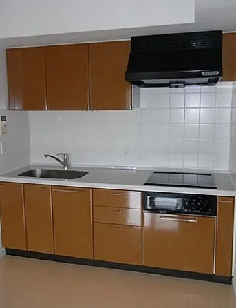 キッチン　別部屋の写真を使用しております。