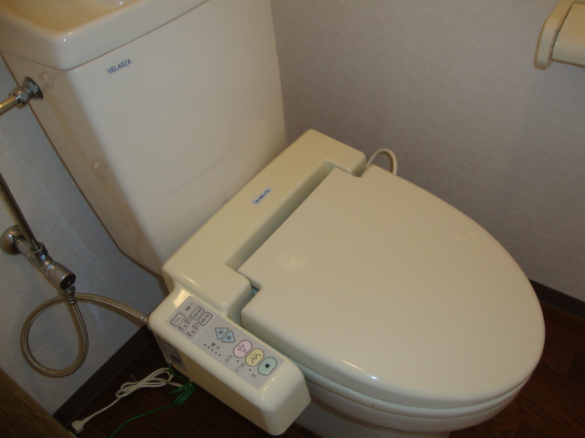 トイレ　シャワー付トイレ