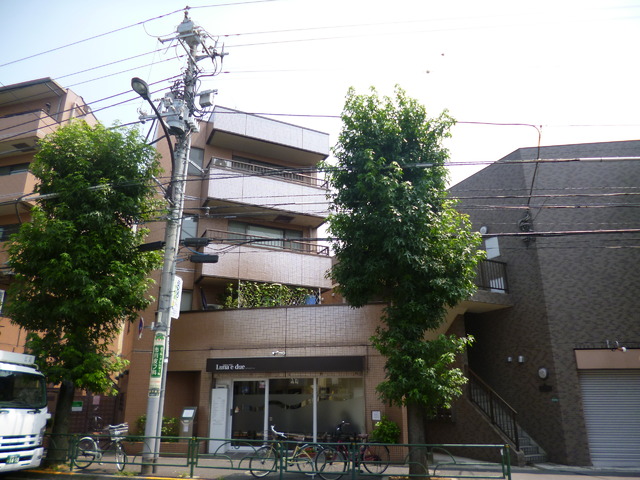 建物外観　祐天寺駅から徒歩４分。