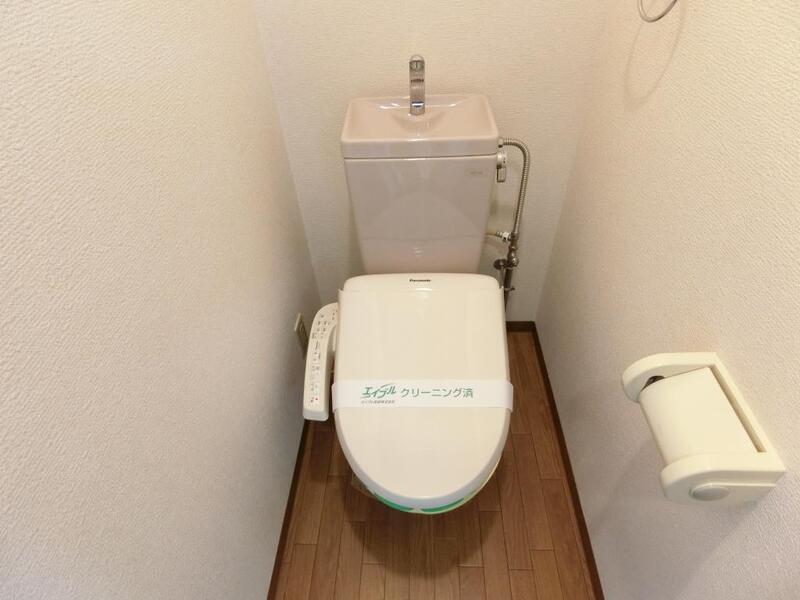 トイレ　シャワートイレ