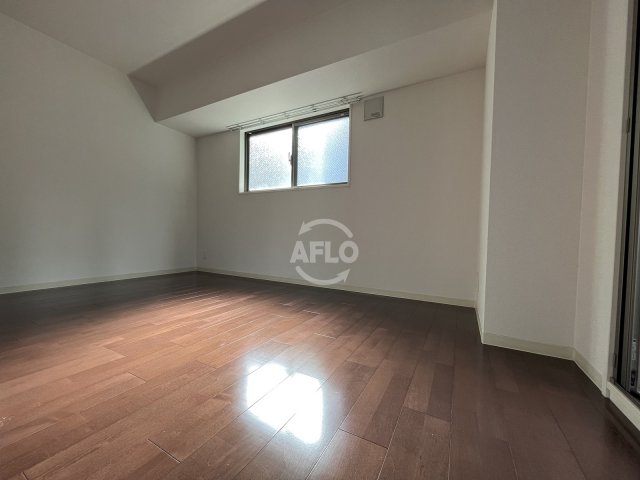 居室・リビング　プランドール大手前レジデンス　洋室