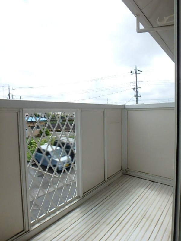 バルコニー　図面と現状に相違がある場合には現状を優先