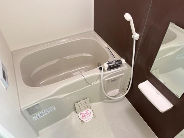 バス・シャワールーム　バス