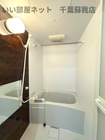 バス・シャワールーム　お風呂で日々の疲れを落としましょう