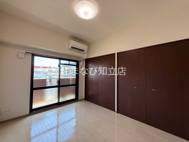 居室・リビング　同型タイプ