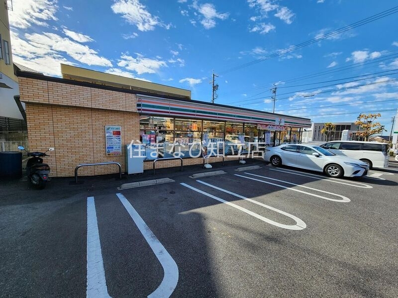 コンビニ　セブンイレブン豊田市美里5丁目店（コンビニ）まで65m