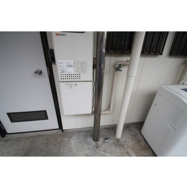 その他部屋・スペース　室外洗濯機置き場