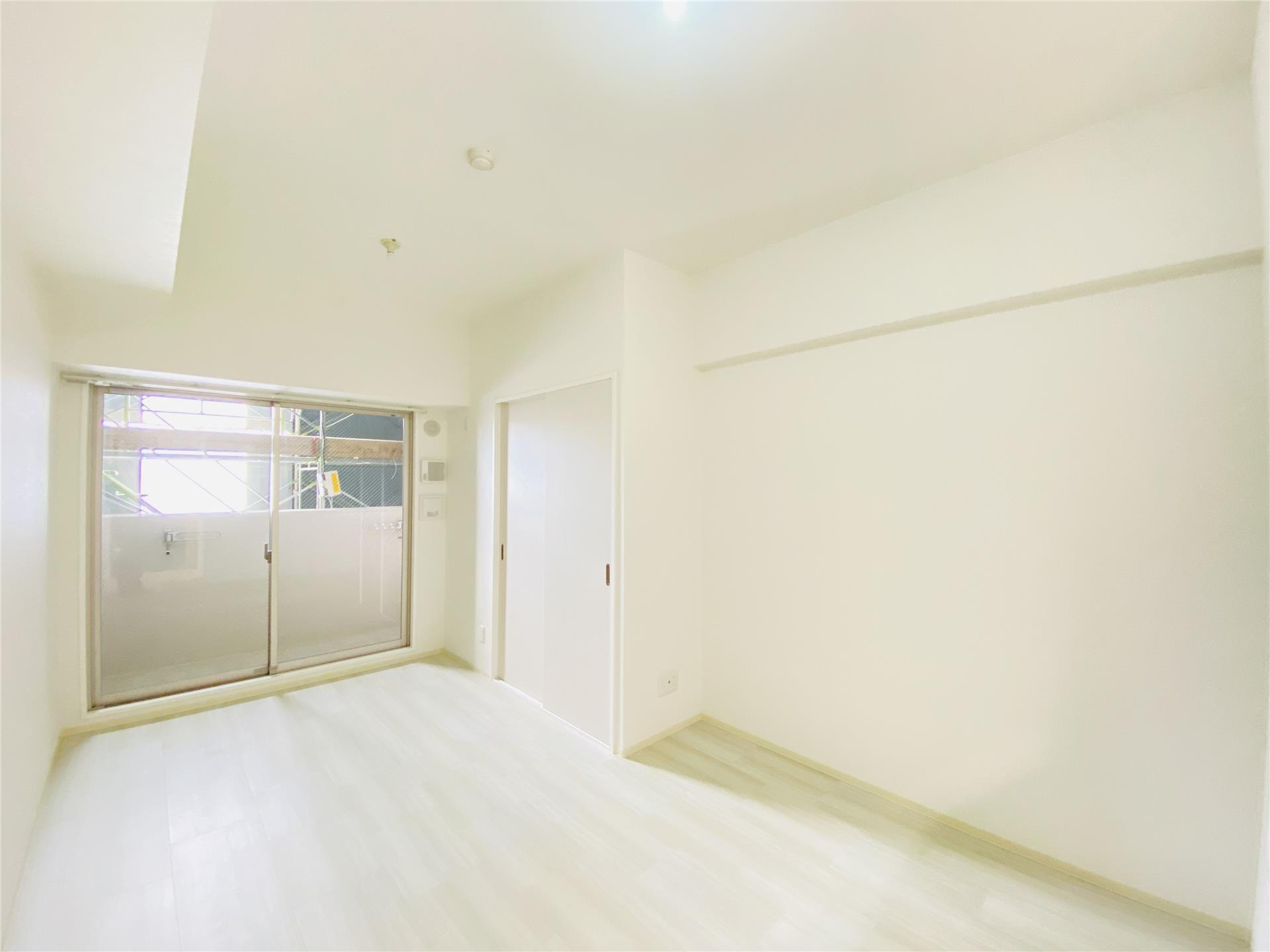 居室・リビング　工事中の参考写真(Bタイプ)