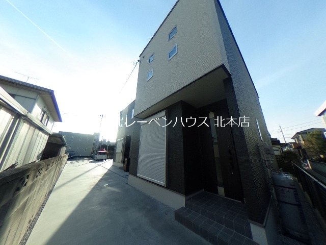 建物外観　レーベンハウス北本店へ　048-590-5757