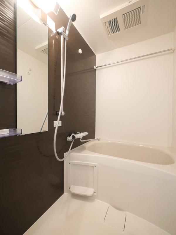 バス・シャワールーム　風呂