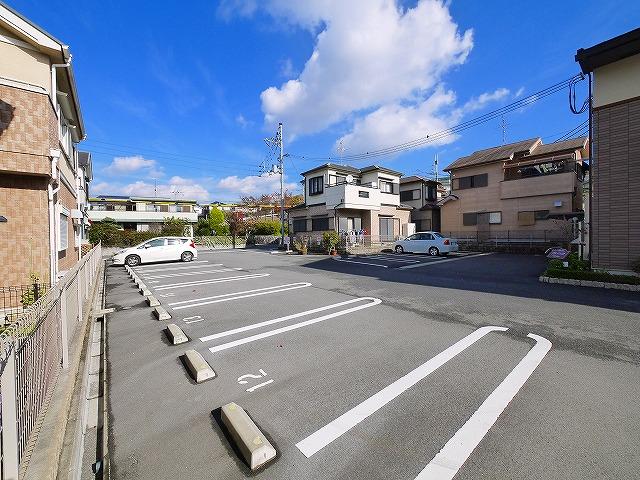 駐車場　駐車スペースもあります