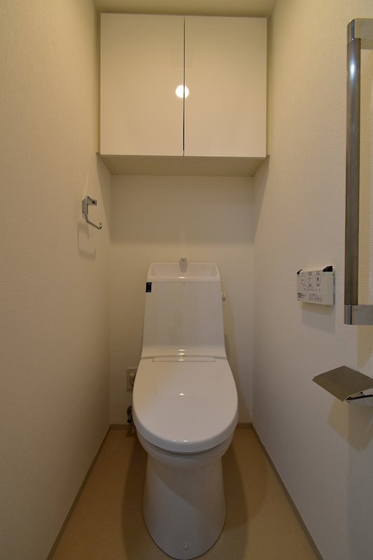 トイレ　※同じ間取り別号室参考写真 　現状優先