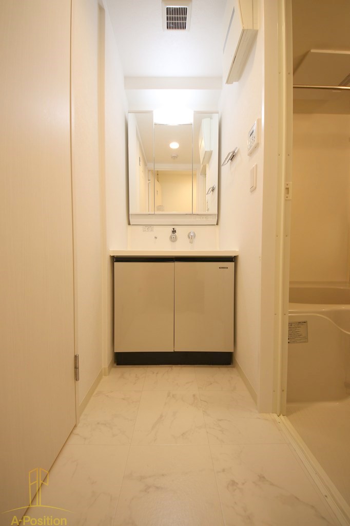 洗面設備　アクアプレイス上本町