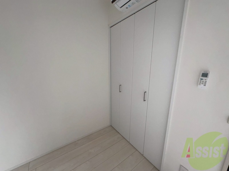 収納　収納は洋服も掛けられるので嬉しいですね。