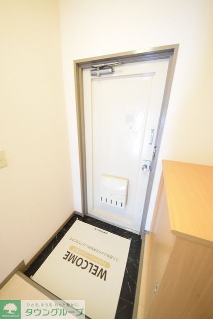 玄関　お問合せはタウンハウジングまで！※現地待合わせ相談可能