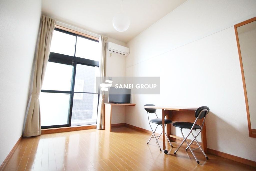 居室・リビング　同仕様