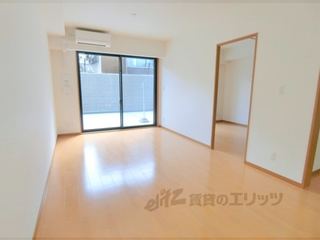 居室・リビング　居室