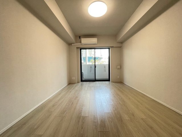 居室・リビング　居間です