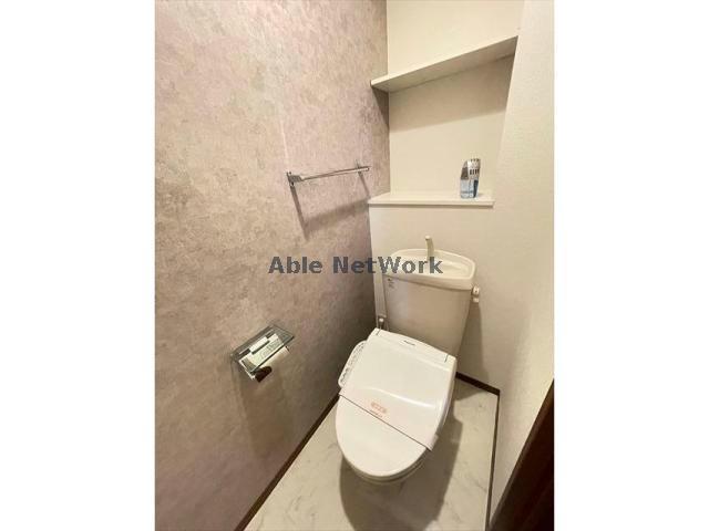 トイレ　※同型タイプです。（102）