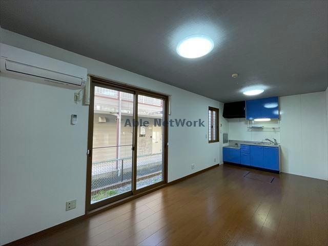 居室・リビング　※同型タイプです。（102）