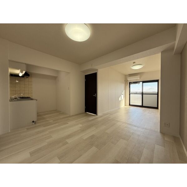 居室・リビング　※参考写真