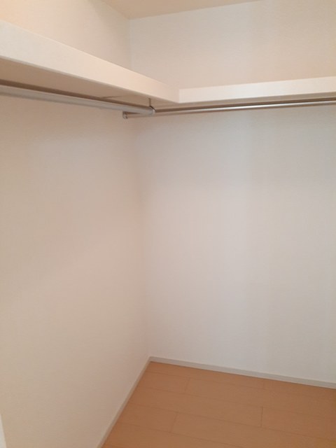 収納　ウォークインクローゼット付きで収納力抜群☆